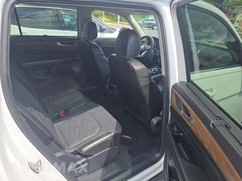 2024 Volkswagen Atlas 2.0T SE w/Technology - miniatura 17