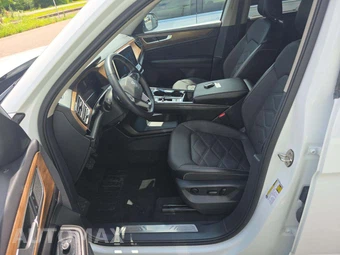 2024 Volkswagen Atlas 2.0T SE w/Technology - miniatura 6