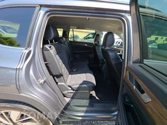2024 Volkswagen Atlas 2.0T SE w/Technology - miniatura 14