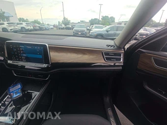 2024 Volkswagen Atlas 2.0T SE w/Technology - miniatura 19