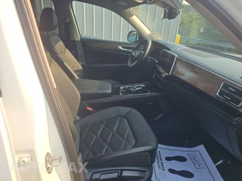 2024 Volkswagen Atlas 2.0T SE w/Technology - miniatura 14