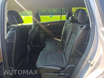 2024 Volkswagen Atlas 2.0T SE w/Technology - miniatura 10