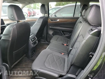 2024 Volkswagen Atlas 2.0T SE w/Technology - miniatura 13