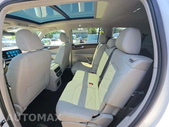 2024 Volkswagen Atlas 2.0T SE w/Technology - miniatura 10