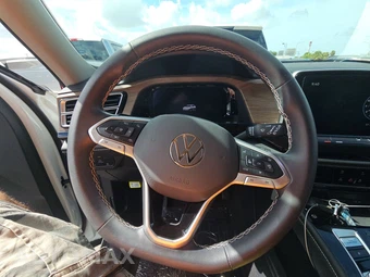 2024 Volkswagen Atlas 2.0T SE w/Technology - miniatura 10