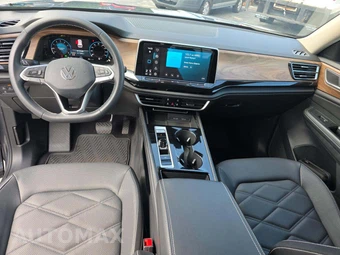 2024 Volkswagen Atlas 2.0T SE w/Technology - miniatura 10
