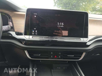 2024 Volkswagen Atlas 2.0T SE w/Technology - miniatura 10