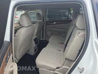 2024 Volkswagen Atlas 2.0T SE w/Technology - miniatura 13