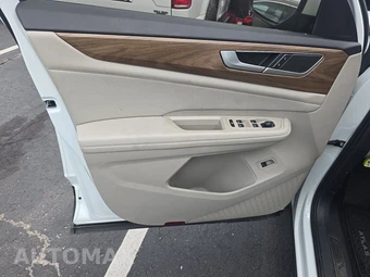 2024 Volkswagen Atlas 2.0T SE w/Technology - miniatura 9