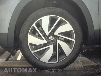 2024 Volkswagen Atlas 2.0T SE w/Technology - miniatura 9