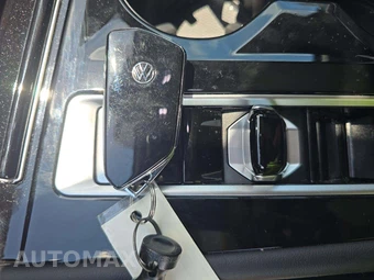 2024 Volkswagen Atlas 2.0T SEL Premium R-Line – miniatura 8