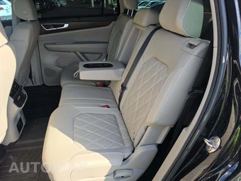2024 Volkswagen Atlas 2.0T SEL Premium R-Line - miniatura 13