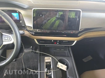 2024 Volkswagen Atlas Cross Sport 2.0T SE - miniatura 11