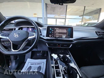 2024 Volkswagen Atlas Cross Sport 2.0T SE w/Technology - miniatura 11