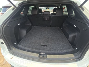2024 Volkswagen Atlas Cross Sport 2.0T SE w/Technology - miniatura 16