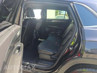 2024 Volkswagen Atlas Cross Sport 2.0T SE w/Technology - miniatura 13