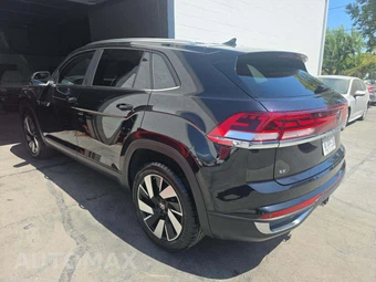 2024 Volkswagen Atlas Cross Sport 2.0T SE w/Technology - miniatura 2