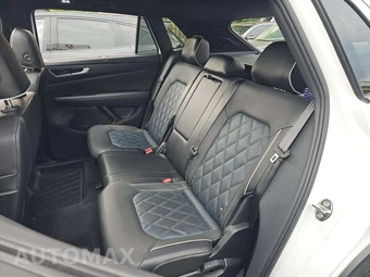 2024 Volkswagen Atlas Cross Sport 2.0T SEL Premium R-Line - miniatura 13