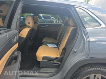 2024 Volkswagen Atlas Cross Sport 2.0T SEL R-Line - miniatura 13