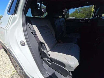 2024 Volkswagen Atlas Cross Sport 2.0T SEL R-Line - miniatura 16