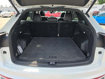 2024 Volkswagen Atlas Cross Sport 2.0T SEL R-Line - miniatura 11