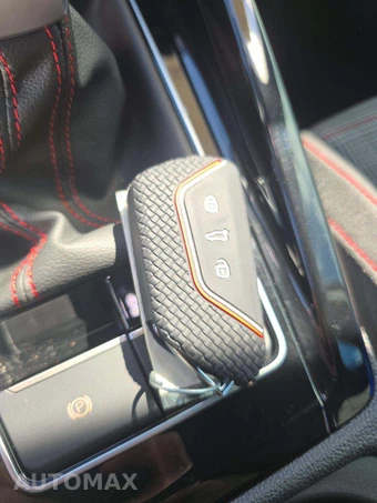 2024 Volkswagen Golf GTI 380 S - miniatura 8