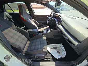 2024 Volkswagen Golf GTI SE - miniatura 15