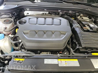 2024 Volkswagen Golf R - miniatura 15