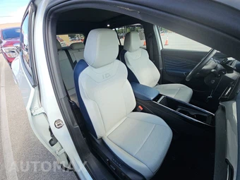 2024 Volkswagen ID.4 S – miniatura 8