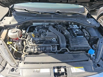 2024 Volkswagen Jetta Comfortline - miniatura 16