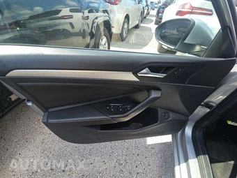 2024 Volkswagen Jetta S – miniatura 9