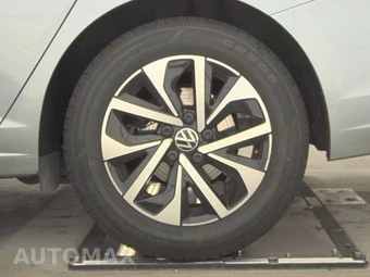 2024 Volkswagen Jetta S – miniatura 12