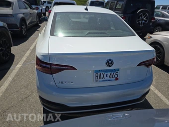 2024 Volkswagen Jetta S – miniatura 5