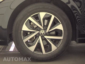 2024 Volkswagen Jetta S – miniatura 9