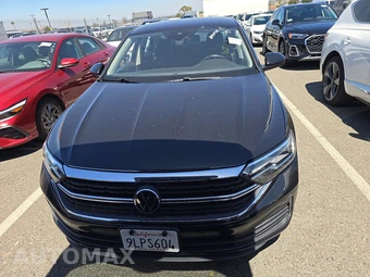 2024 Volkswagen Jetta S – miniatura 2