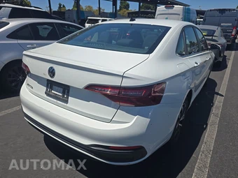 2024 Volkswagen Jetta S – miniatura 4