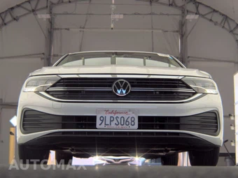 2024 Volkswagen Jetta S – miniatura 3