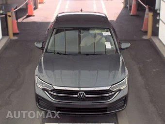 2024 Volkswagen Jetta S - miniatura 2