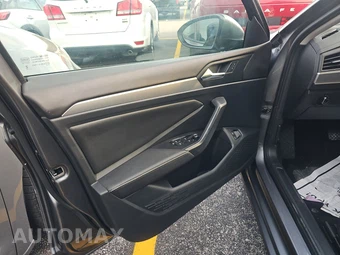 2024 Volkswagen Jetta S - miniatura 9