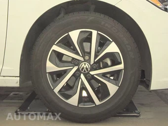 2024 Volkswagen Jetta S – miniatura 10