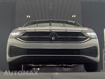 2024 Volkswagen Jetta S – miniatura 3