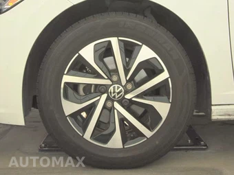 2024 Volkswagen Jetta S – miniatura 9