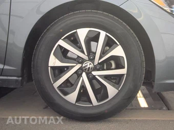 2024 Volkswagen Jetta S – miniatura 10