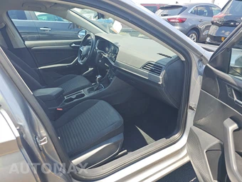2024 Volkswagen Jetta S - miniatura 8