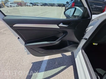 2024 Volkswagen Jetta S - miniatura 15
