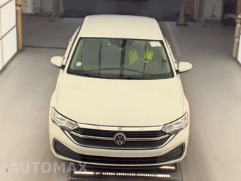 2024 Volkswagen Jetta S - miniatura 2