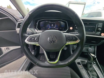 2024 Volkswagen Jetta S – miniatura 10