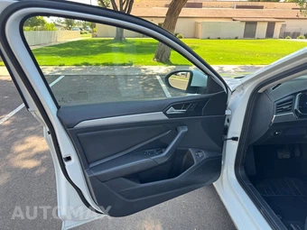 2024 Volkswagen Jetta S - miniatura 11