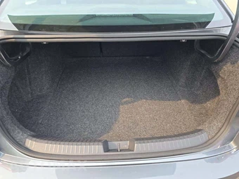 2024 Volkswagen Jetta S - miniatura 14