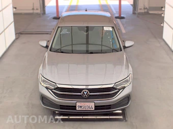 2024 Volkswagen Jetta S - miniatura 2